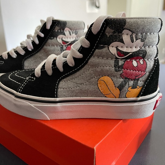mickey high top vans